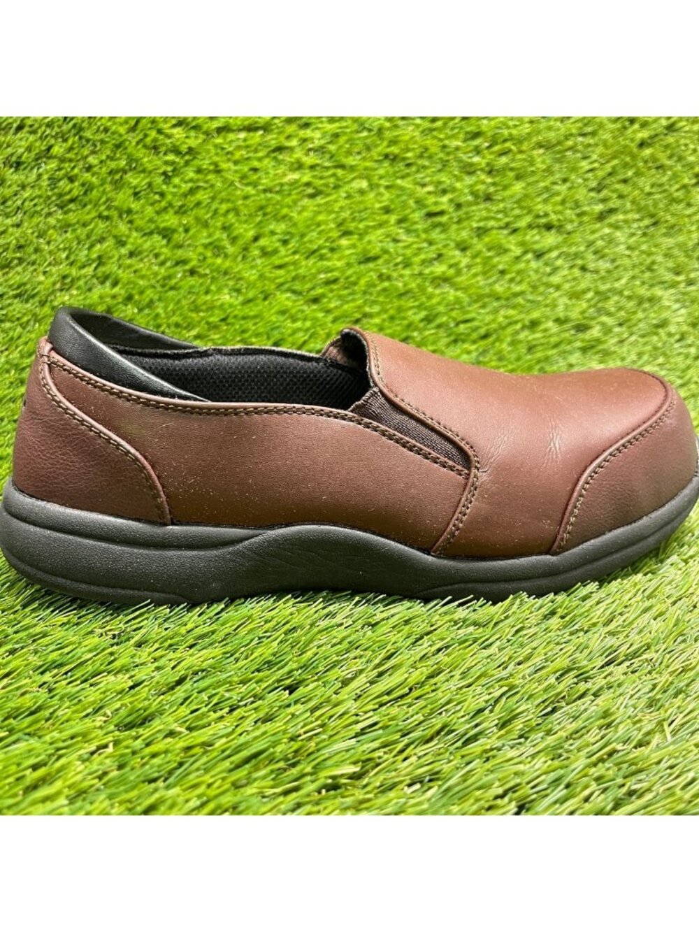 Genuine Grip Endrina Camila Women Size 8.5 Brown Composite Toe Safety Work Shoes